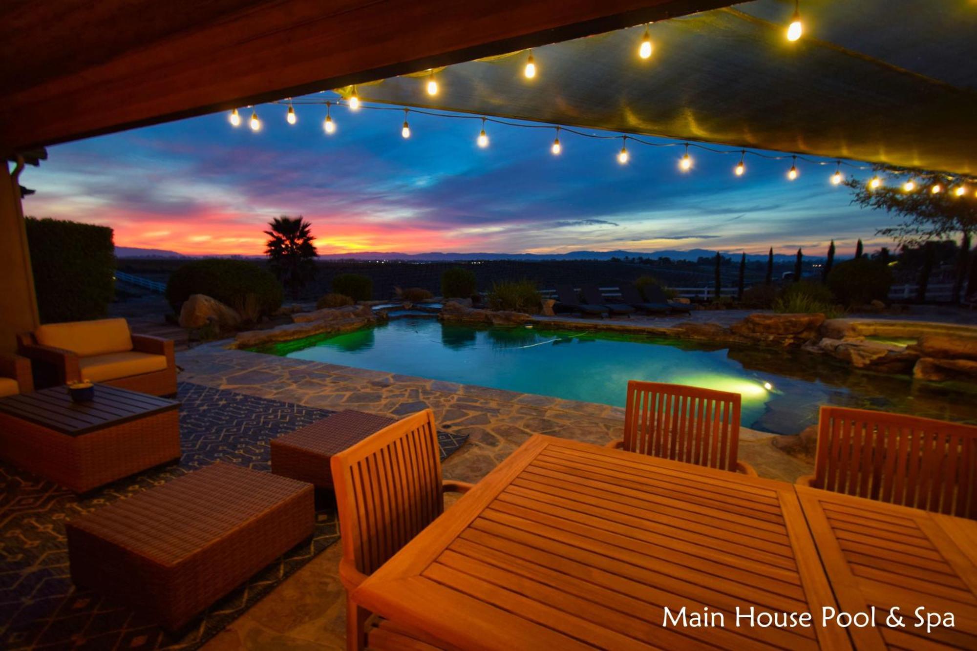 Отель Peppertree Lane Ranch -- Seven-Acre Ranch In The Heart Of Wine Country Темекула Экстерьер фото